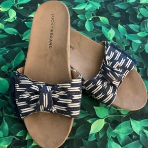 Navy Print Lucky Brand Slides